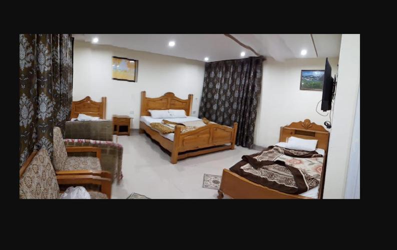 Gateway Hotel Наран Екстериор снимка